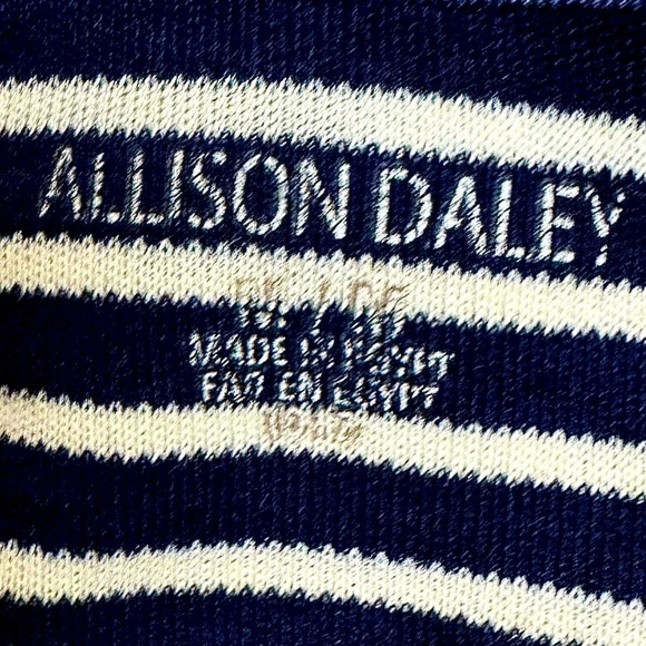 Allison Daley Navy and White Striped Top 3/4 sleeves  size Medium - Picture 6 of 6